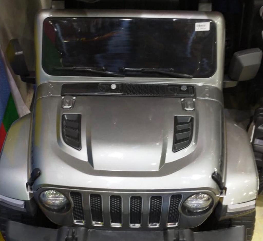 سيارة كهربائية للاطفال Jeep Wrangler – رصاصي FT-938K